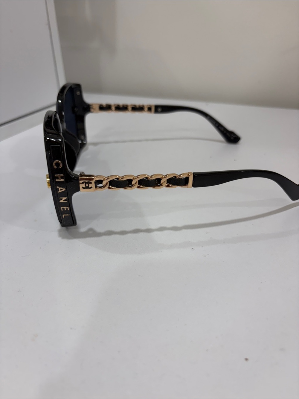 CHANEL Black Oversized Square Sunglasses with Gold CC Chain Detail - Picture 2 of 8